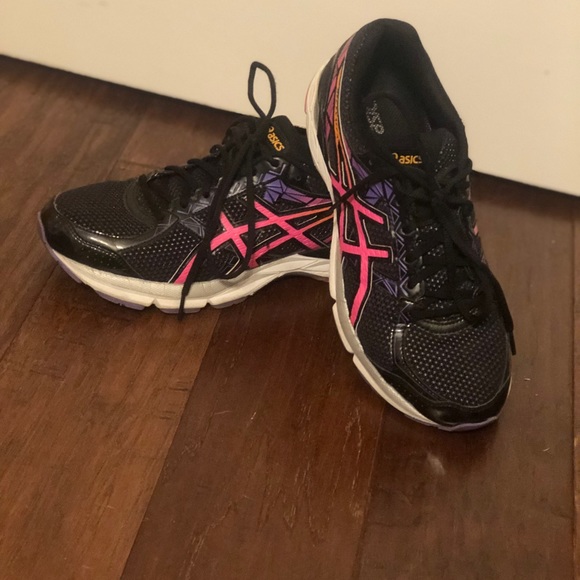 Asics Shoes - ASICS gel exalt 3. Good condition. Size 9.5